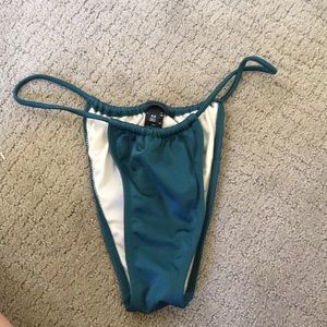 Vintage looking bikini bottoms